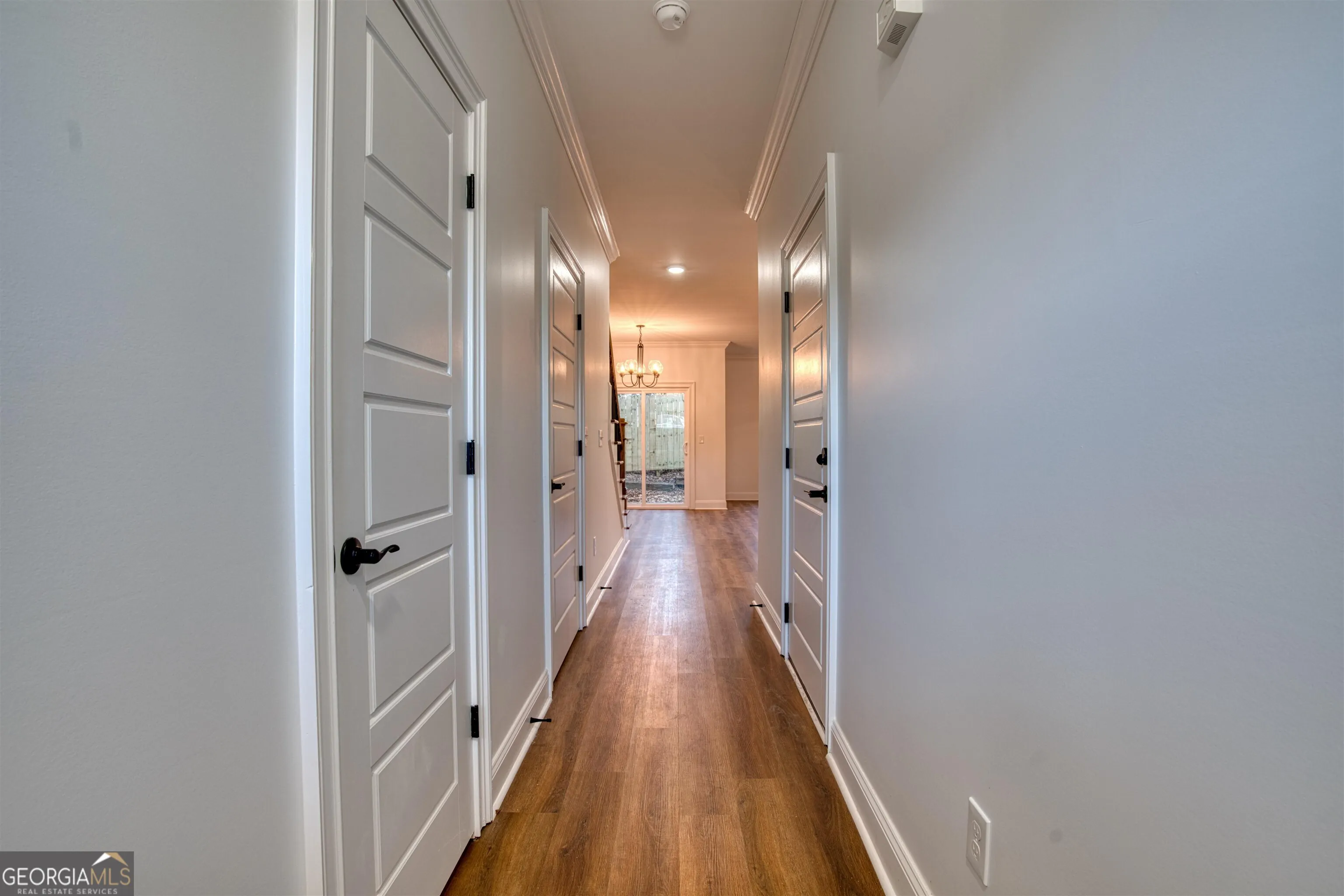 25 138 East Eighth Avenue, #25
