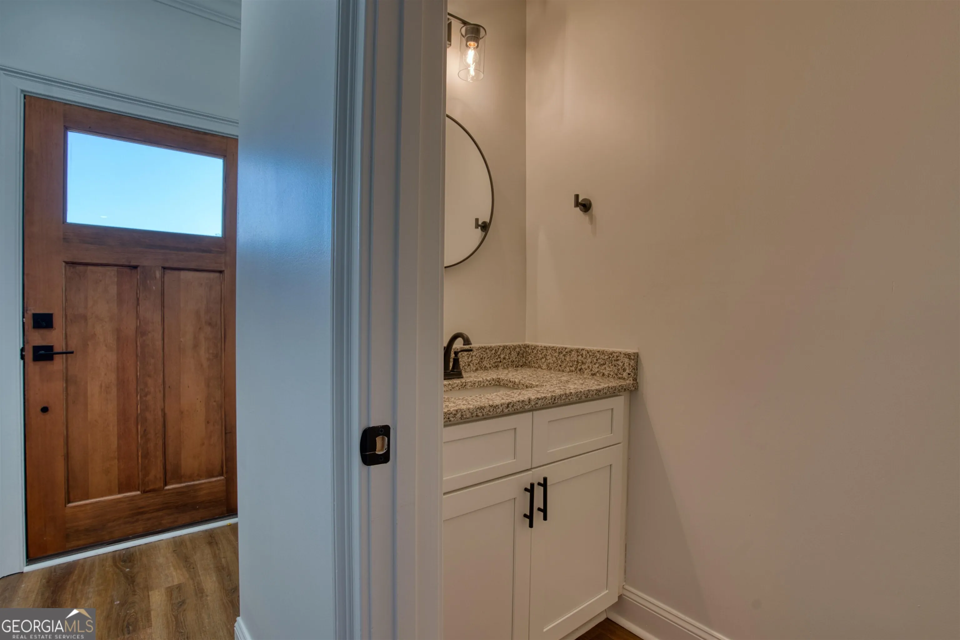25 138 East Eighth Avenue, #25