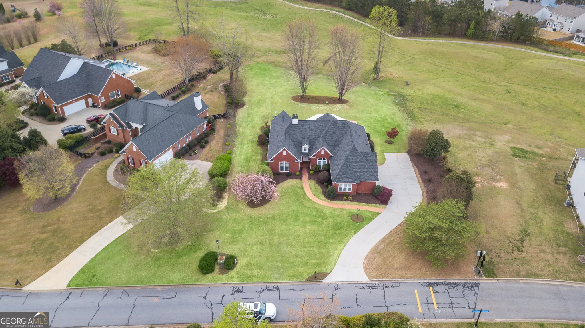 617 Gold Bullion Drive W