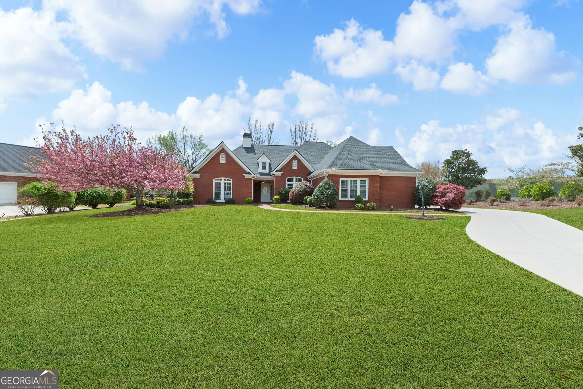 617 Gold Bullion Drive W