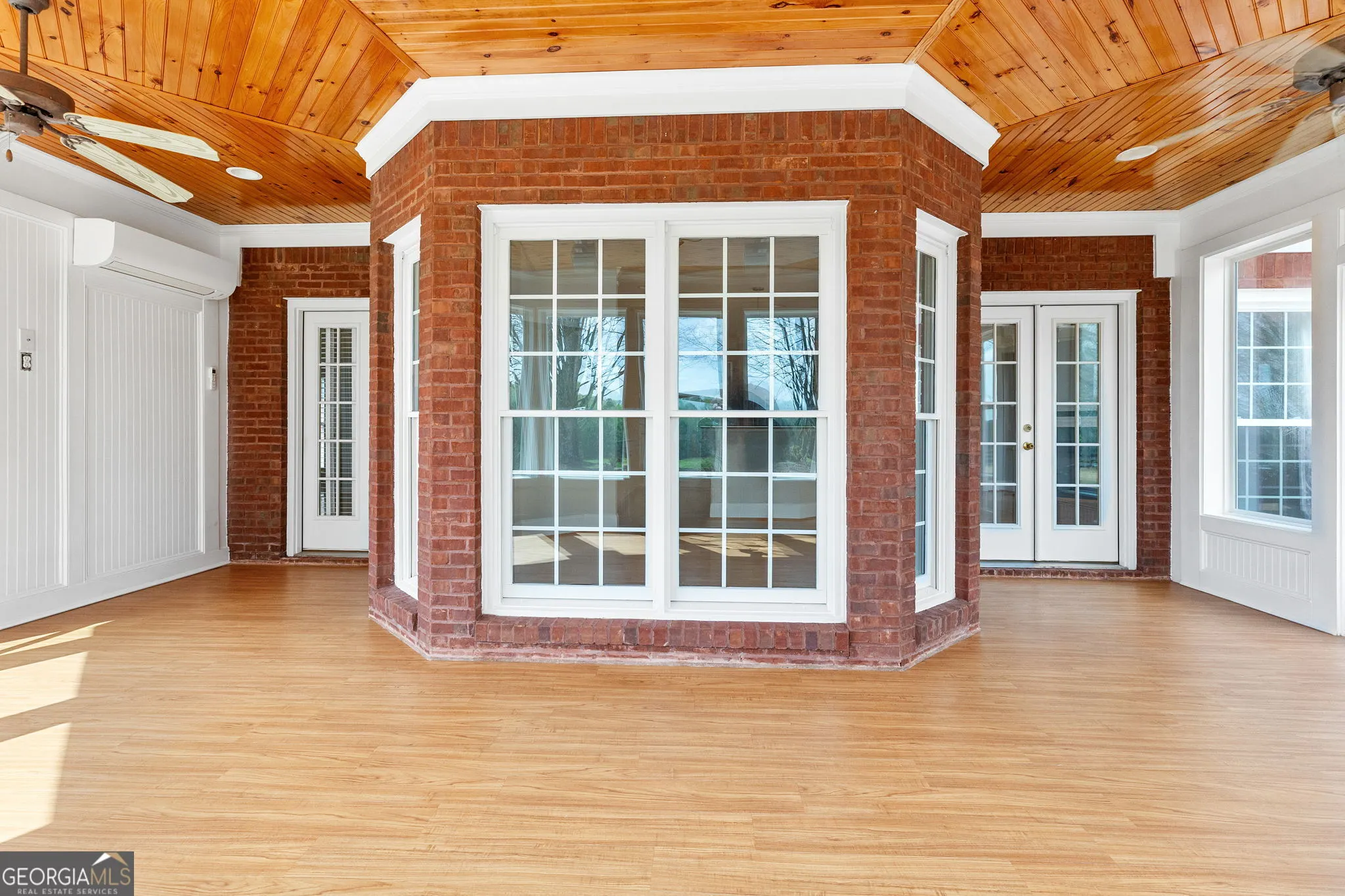 617 Gold Bullion Drive W