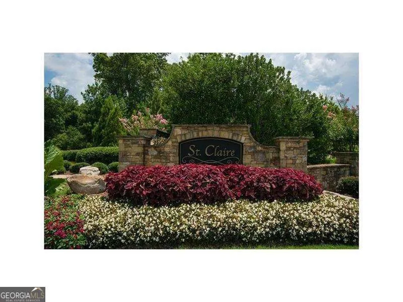 393 Grayson Way