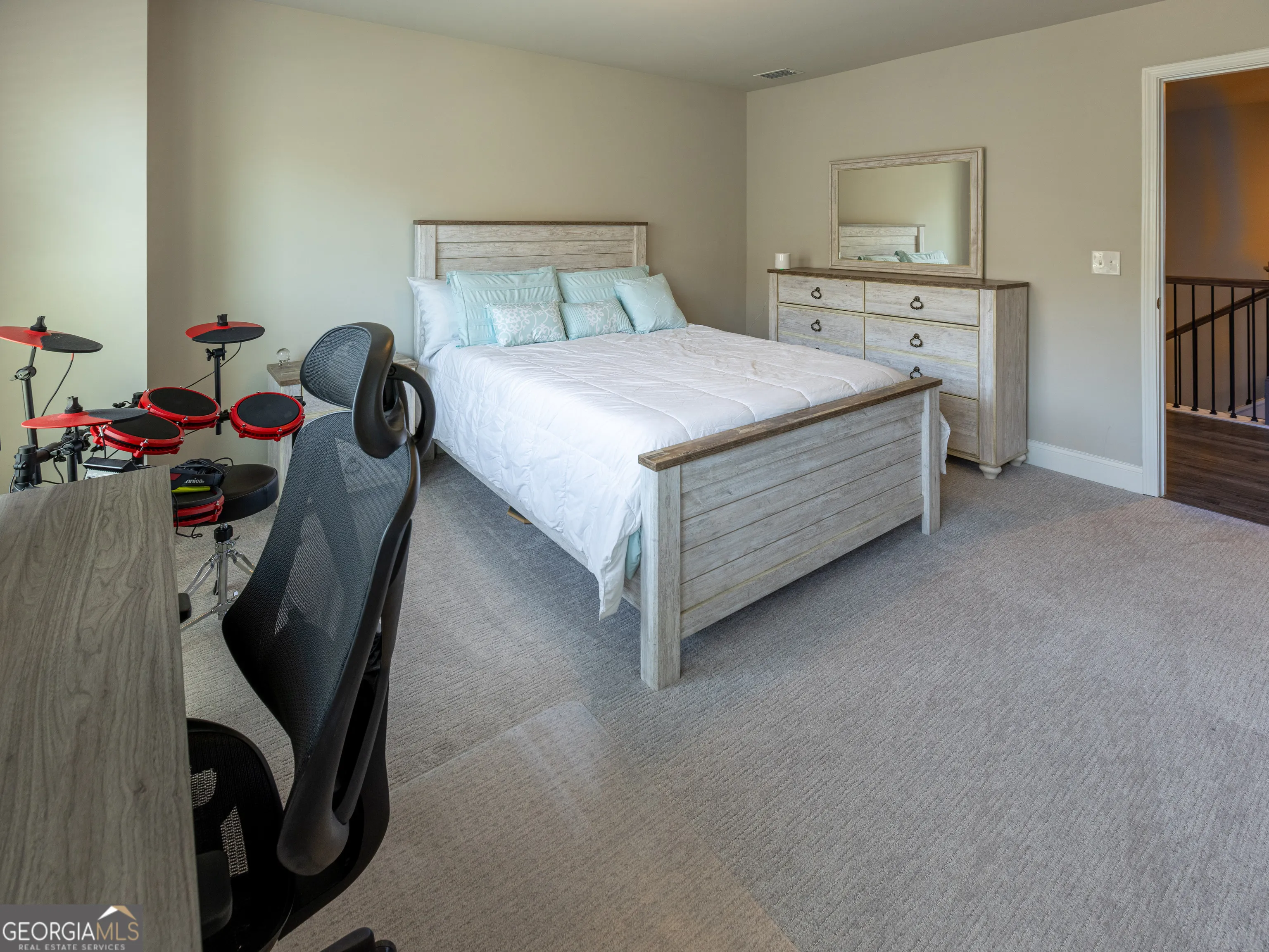 360 Hayden Circle