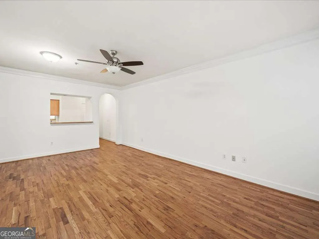 213 3777 Peachtree Road NE, #213