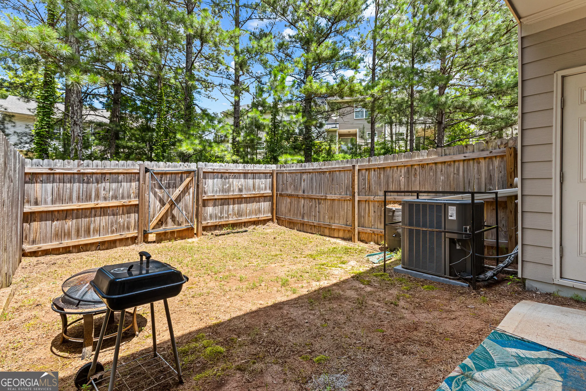 776 Crestwell Circle SW