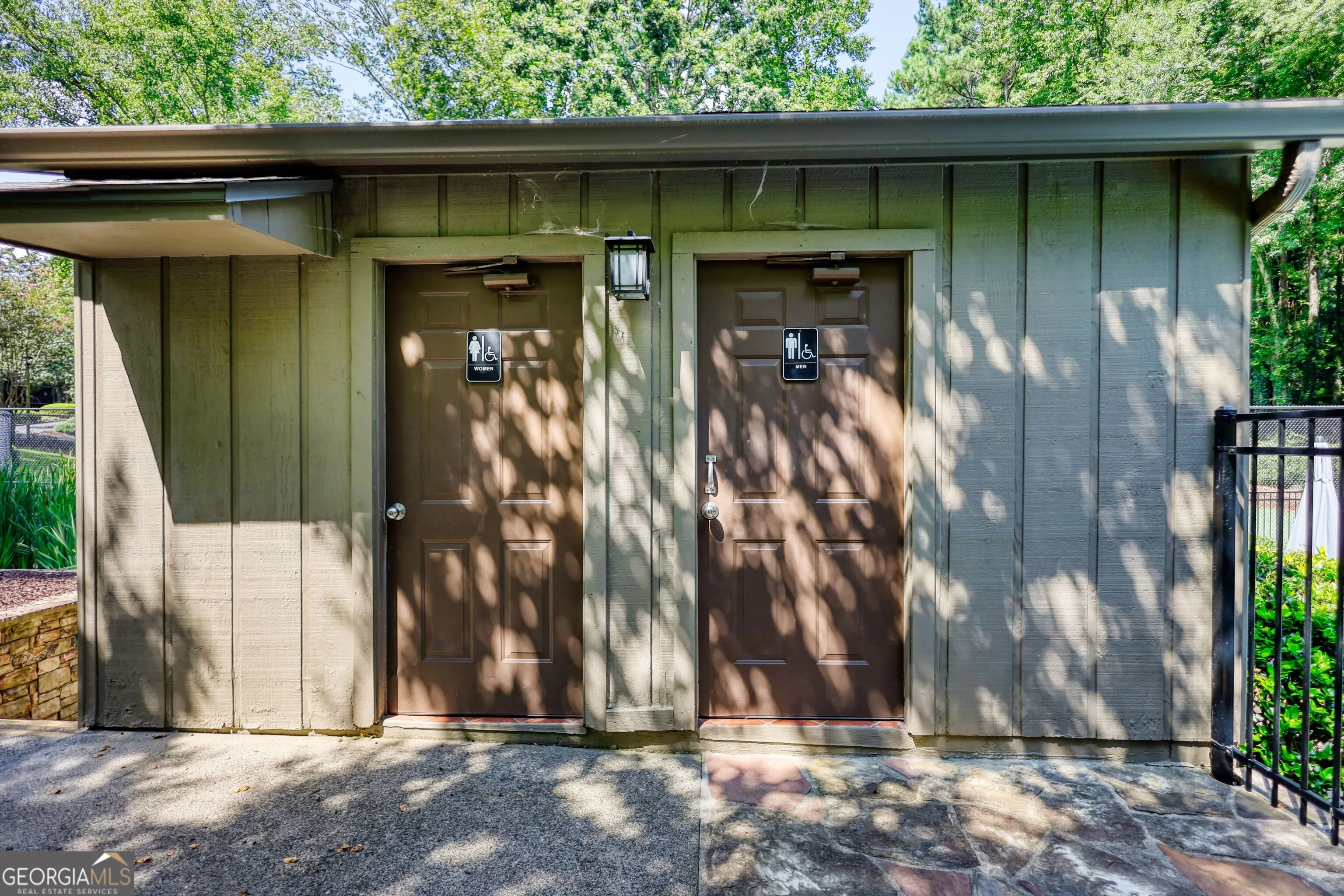 2205 Cumberland Court SE