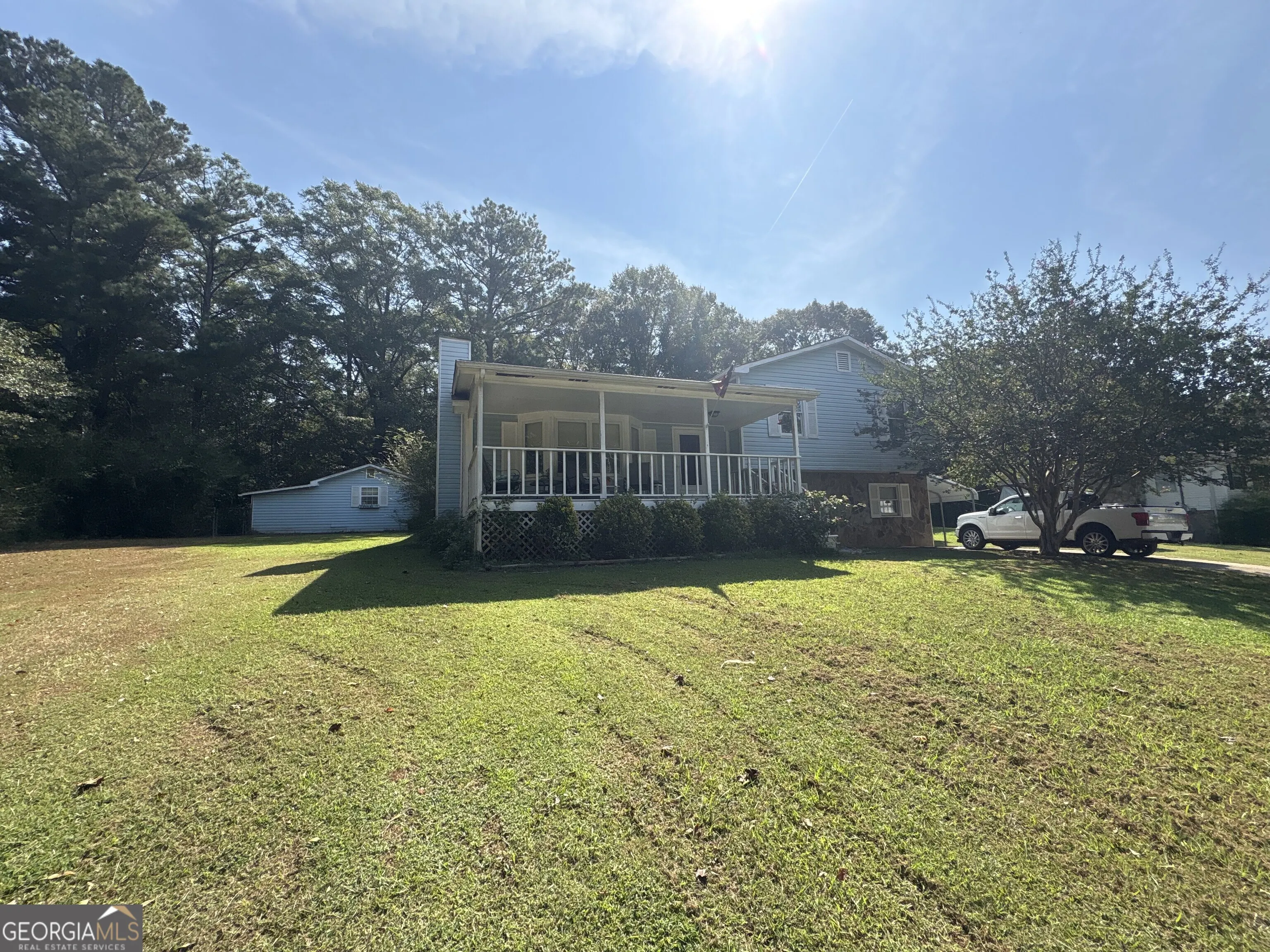 10 Deerfield Lane