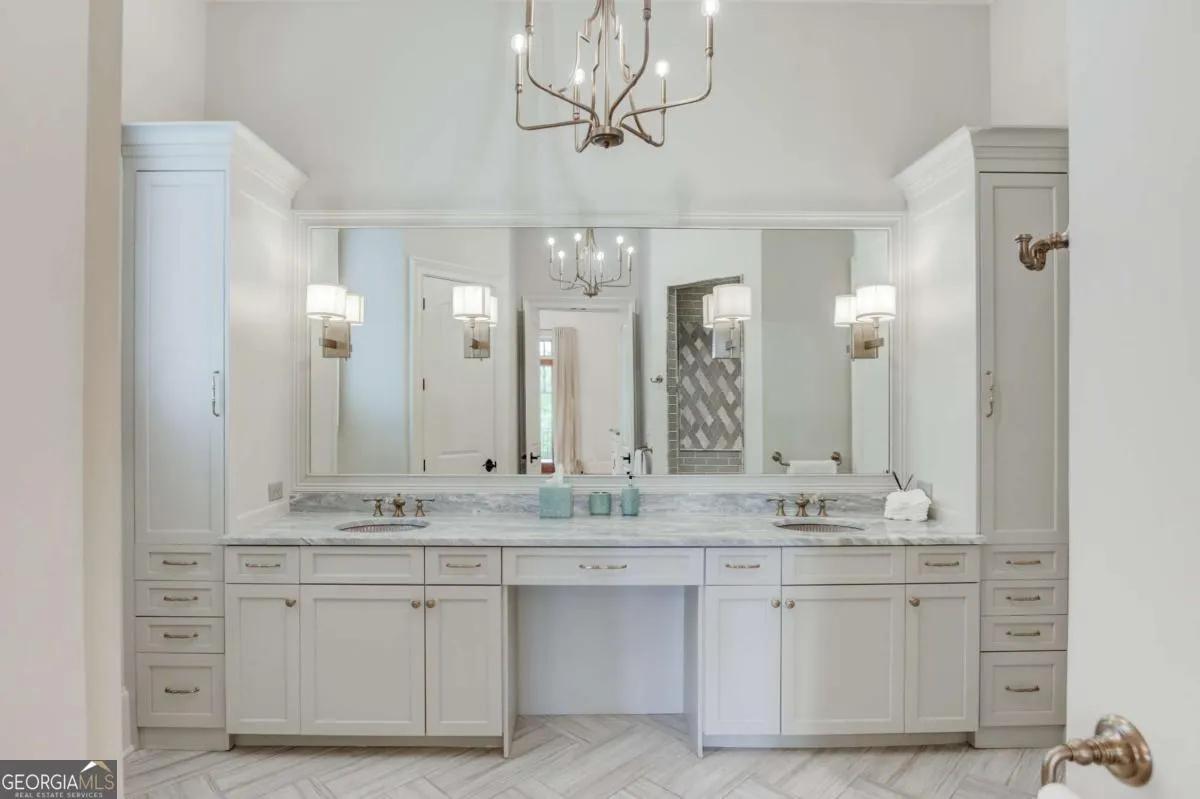 4763 Blackwater Way