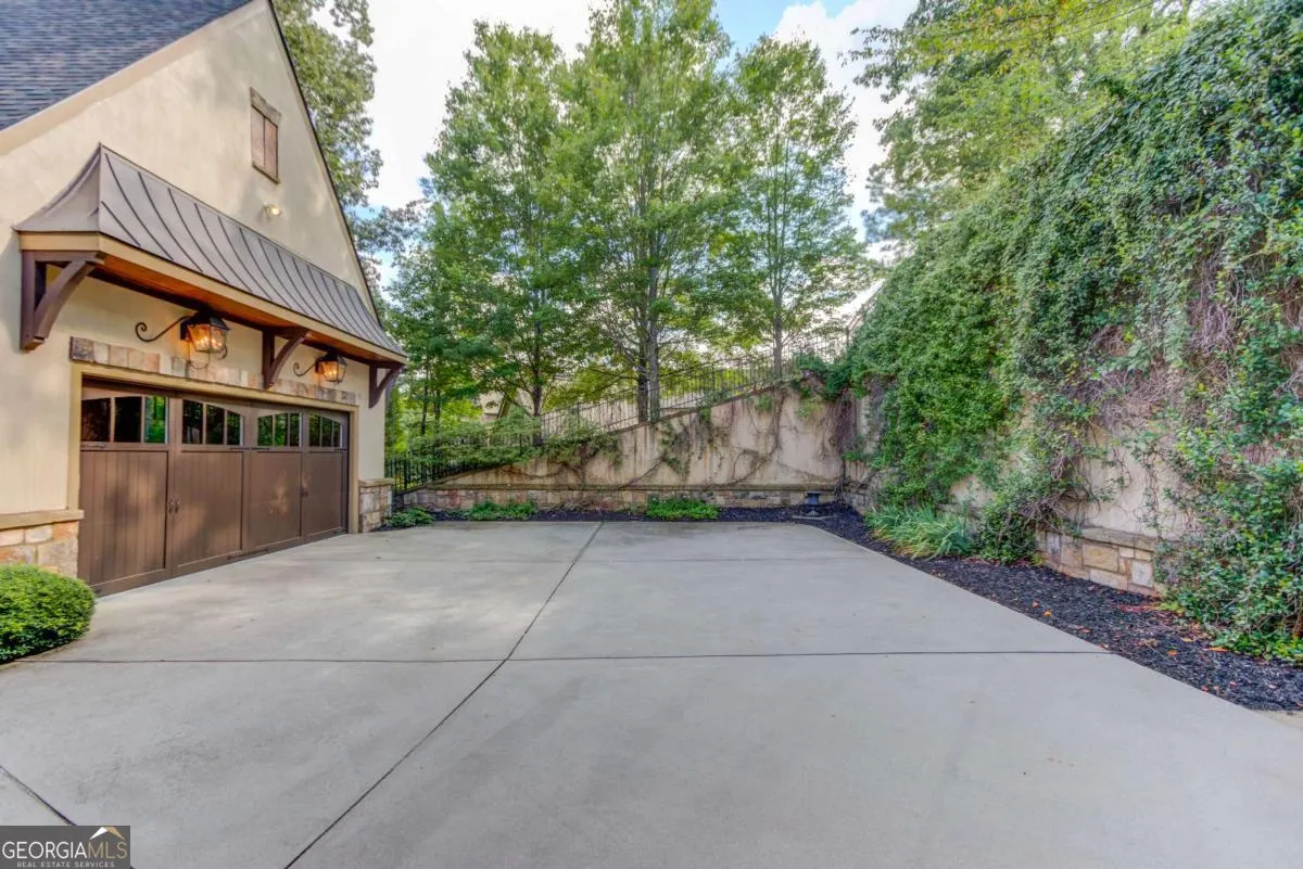 4763 Blackwater Way
