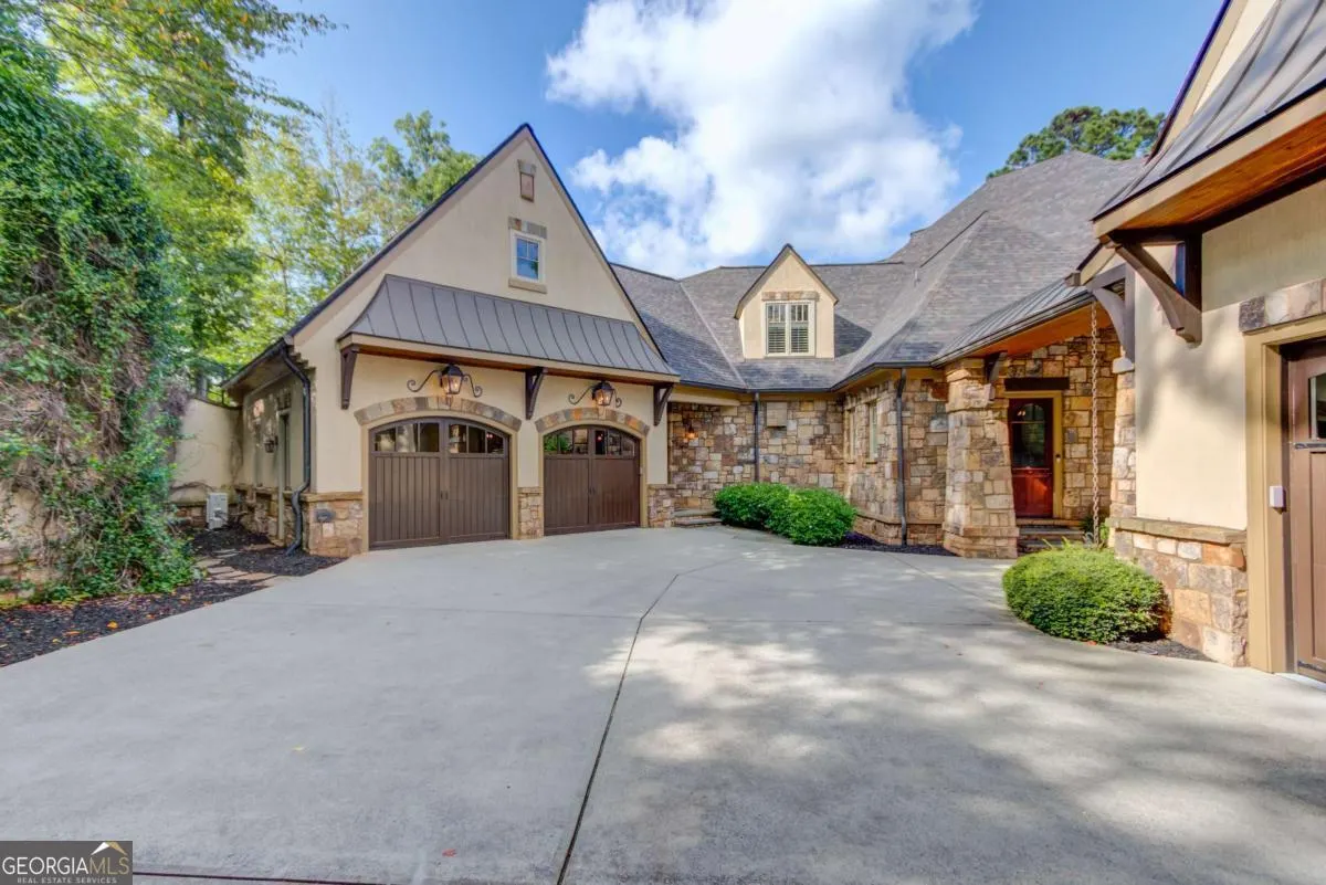 4763 Blackwater Way