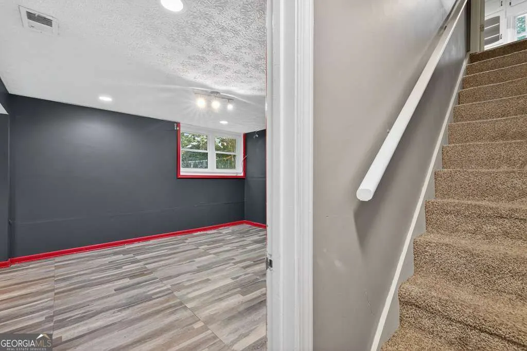 262 Harmony Grove Road