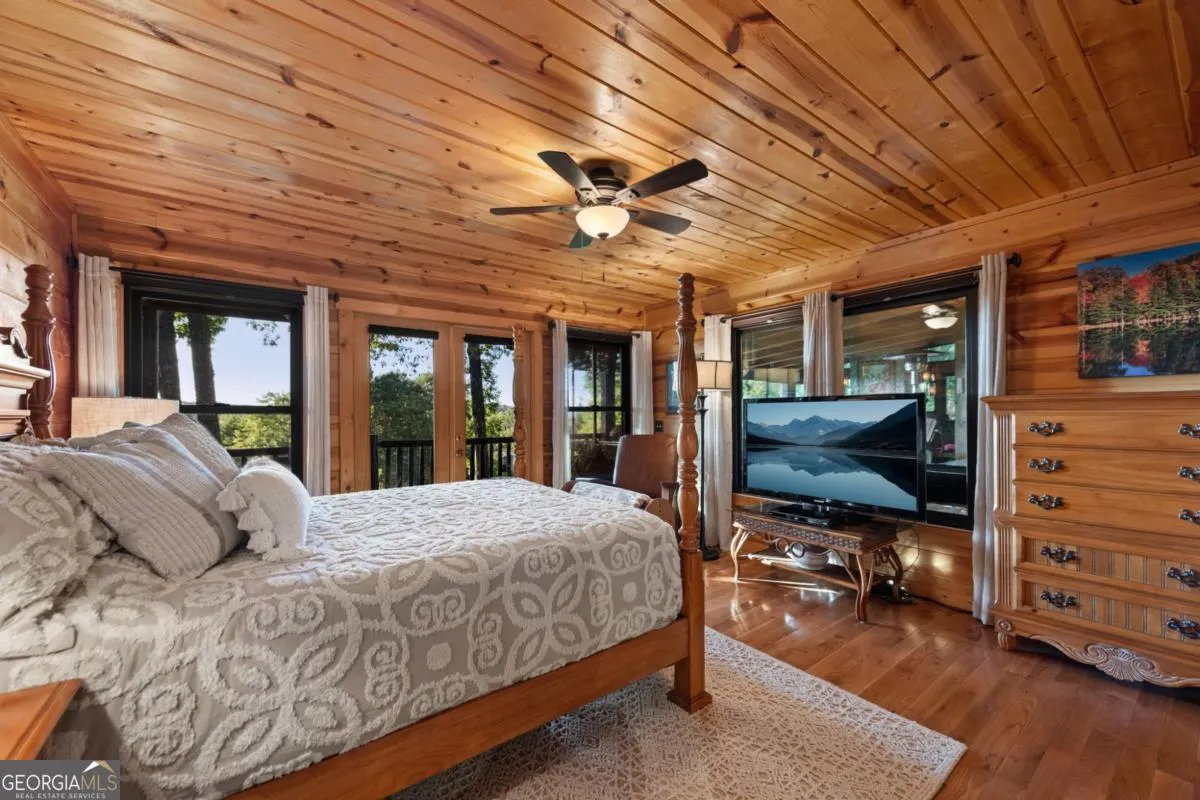 168 Rabbit Ridge Road