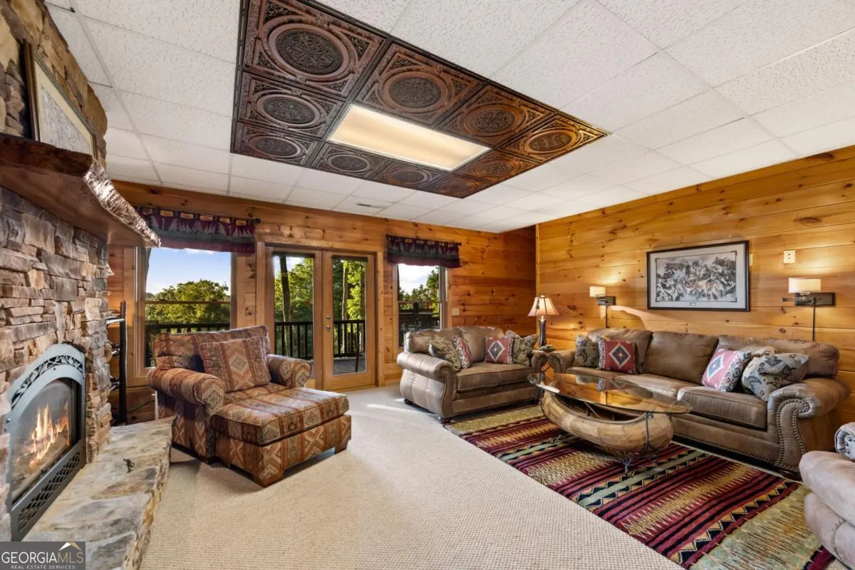 168 Rabbit Ridge Road