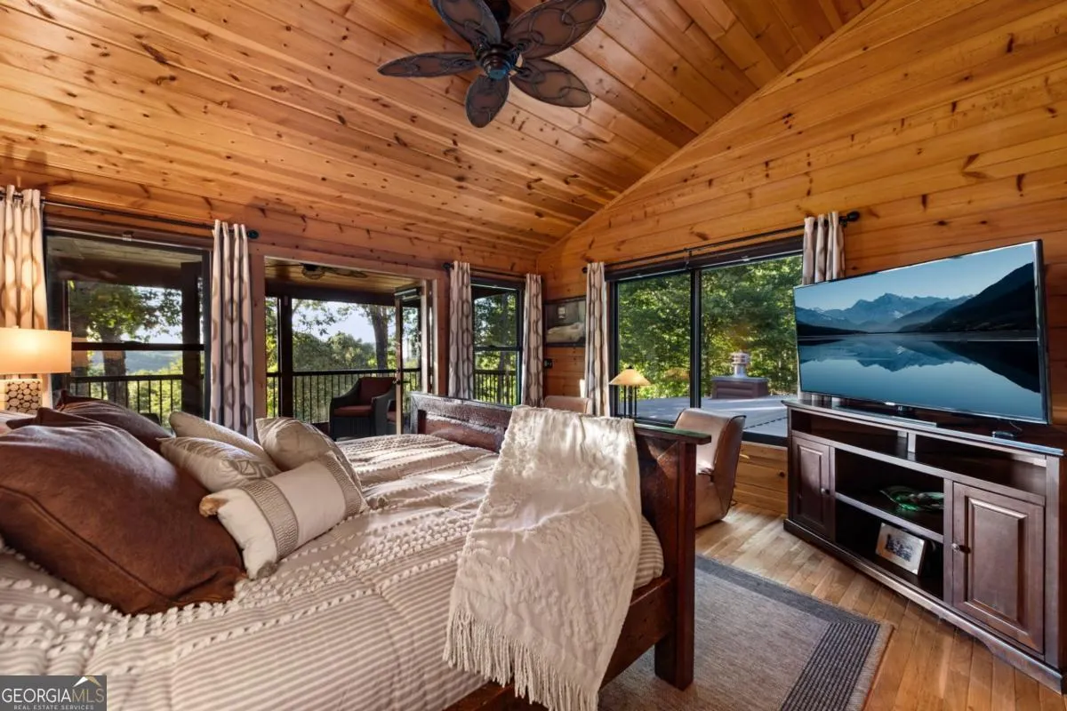168 Rabbit Ridge Road