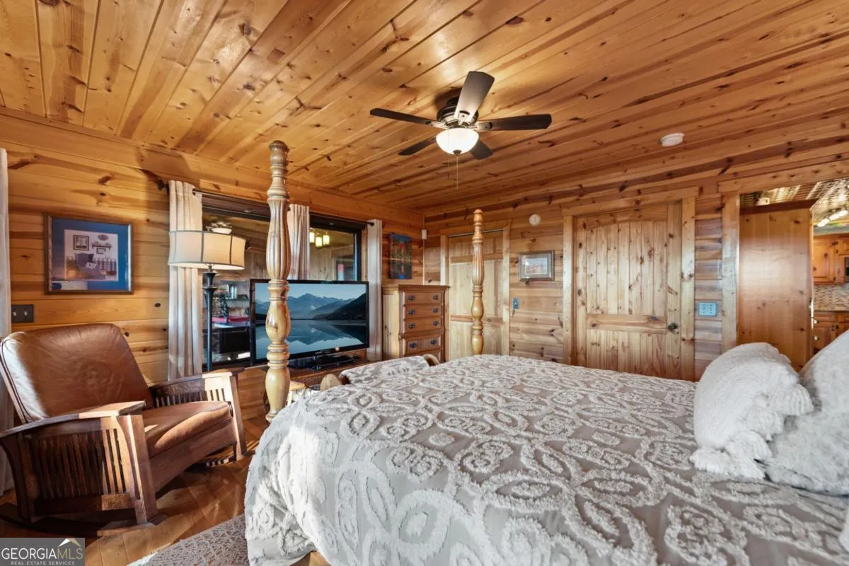 168 Rabbit Ridge Road