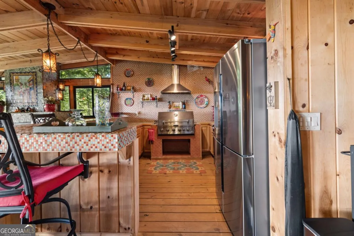 168 Rabbit Ridge Road