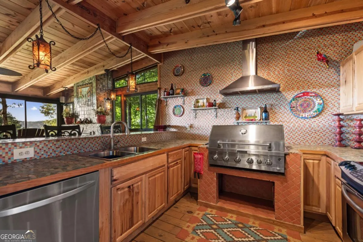 168 Rabbit Ridge Road