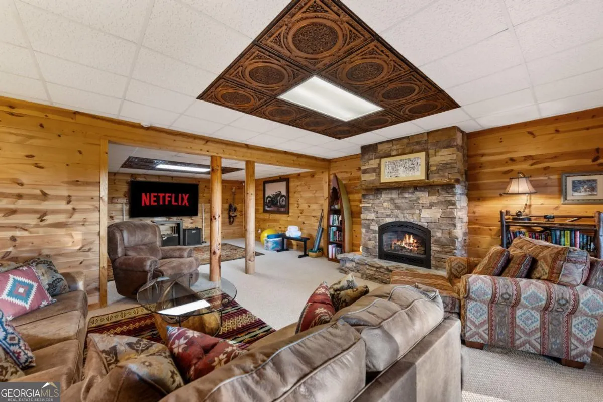 168 Rabbit Ridge Road