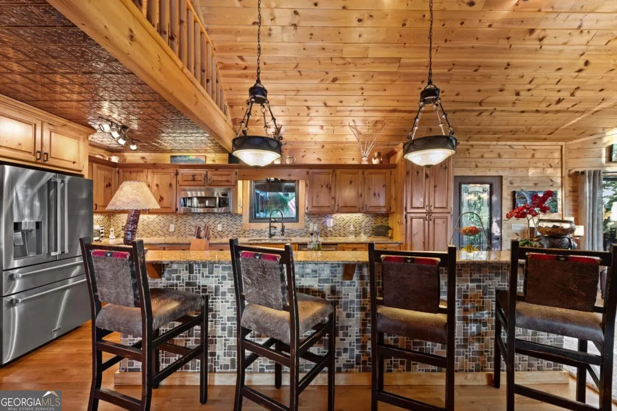 168 Rabbit Ridge Road