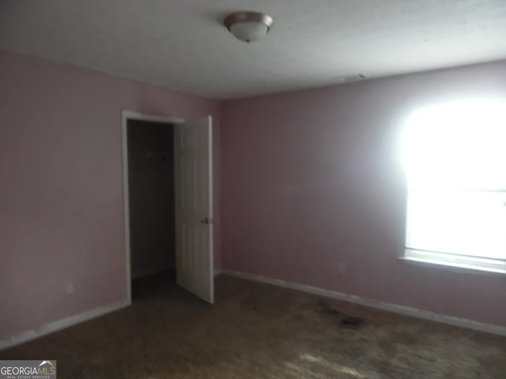 1212 ASHTON PARK Drive