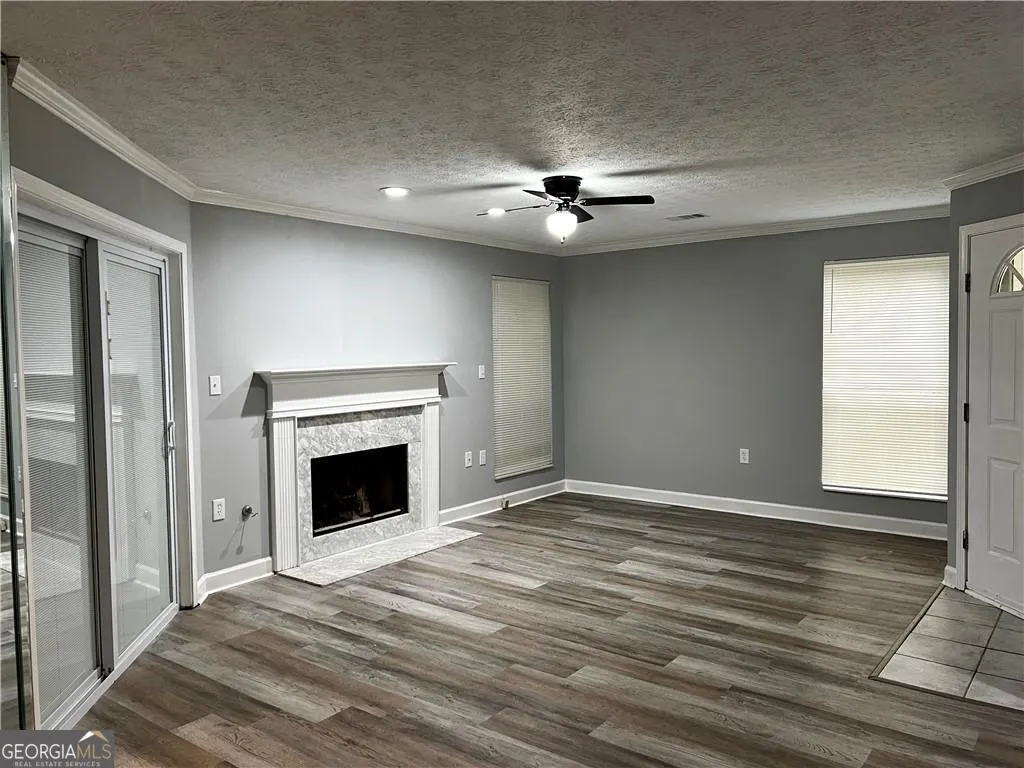 6393 WEDGEVIEW Court