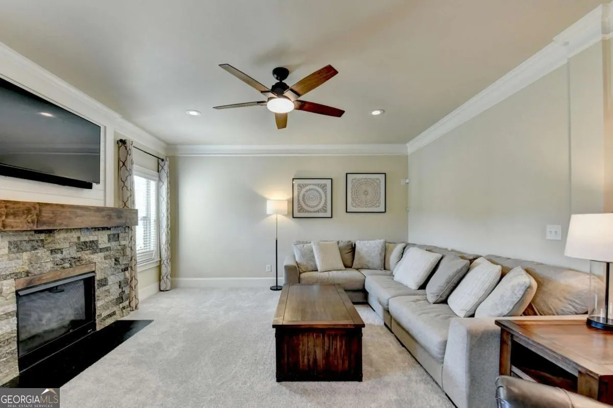 972 Spanish Moss Trail