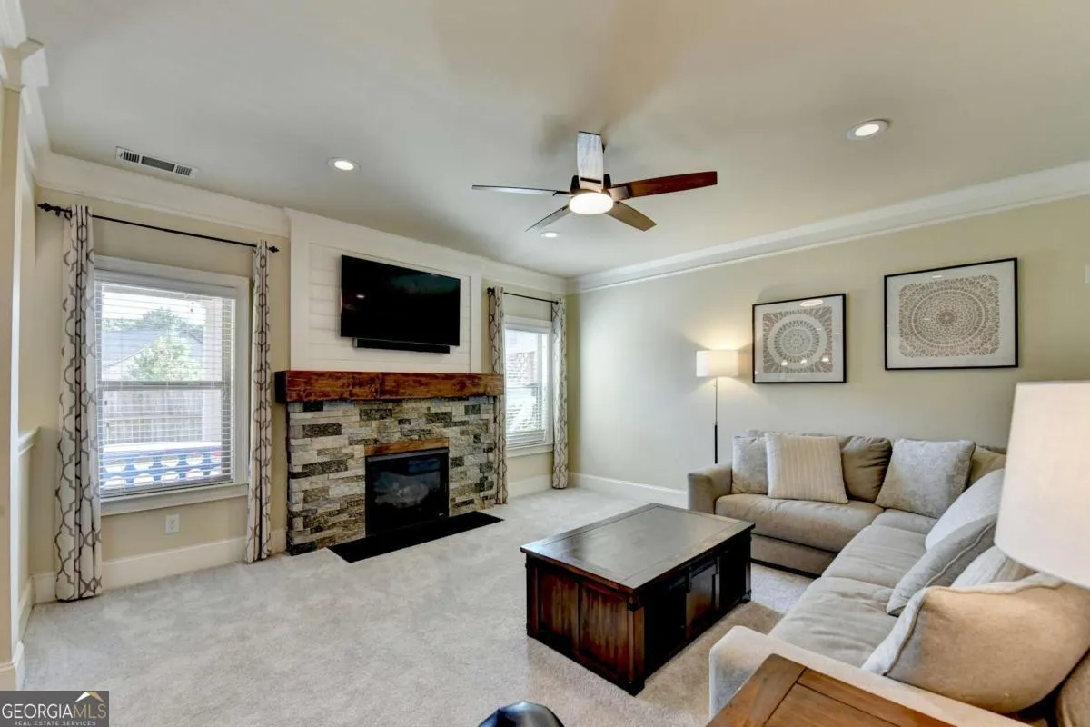 972 Spanish Moss Trail