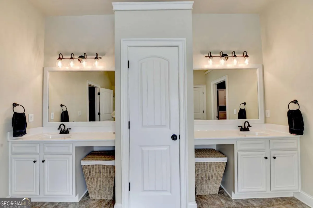 972 Spanish Moss Trail