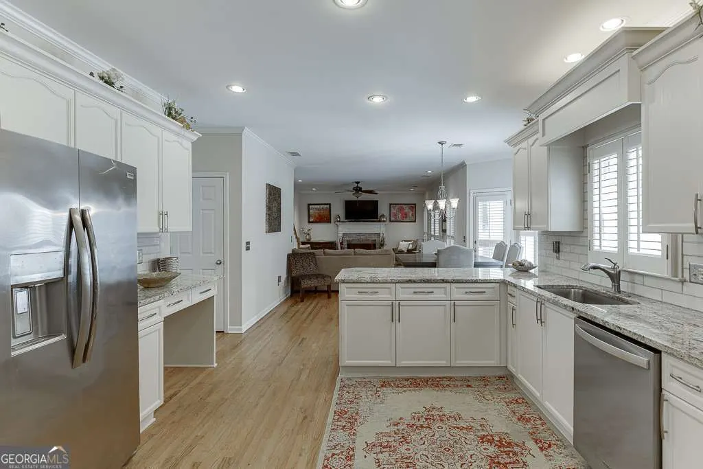 3349 Collier Point