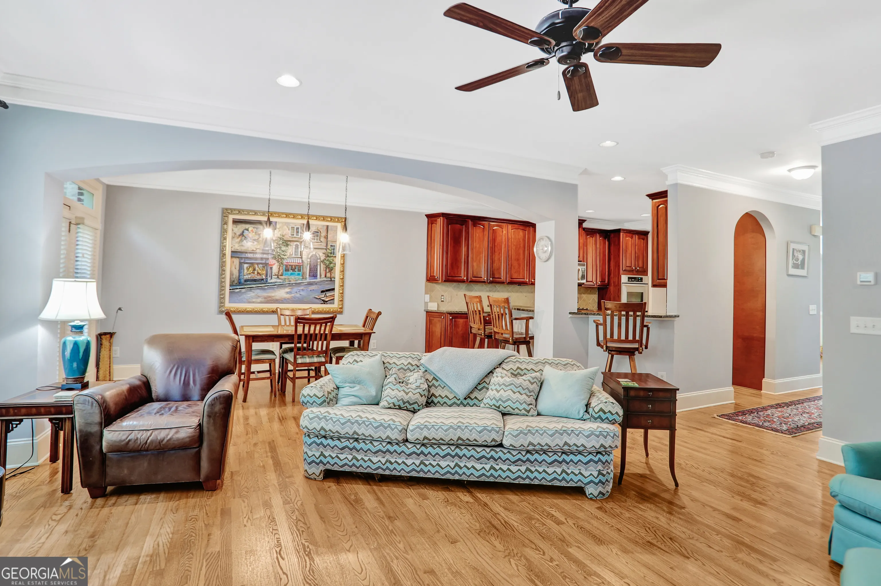 2444 Oak Grove Heights