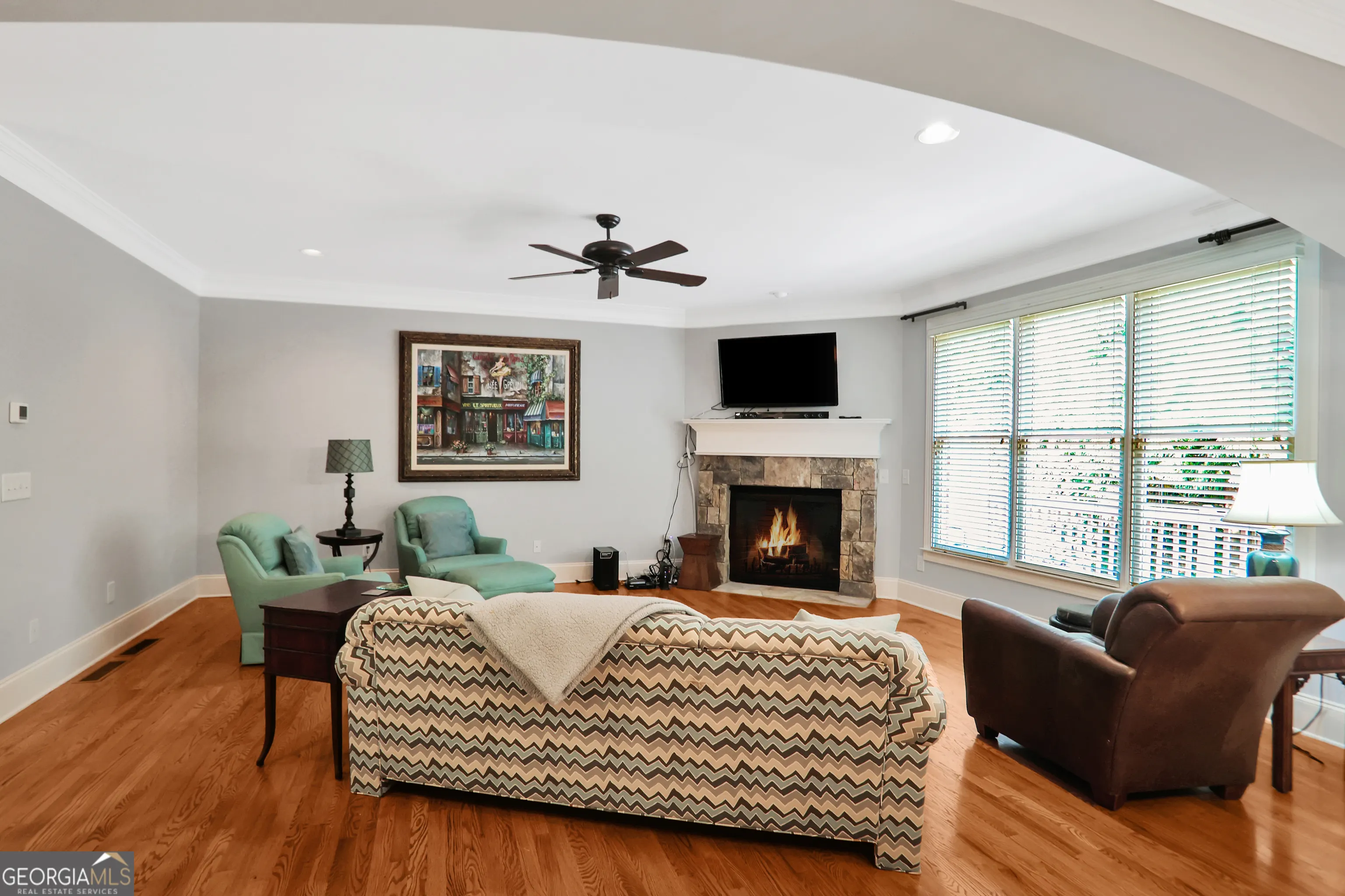 2444 Oak Grove Heights