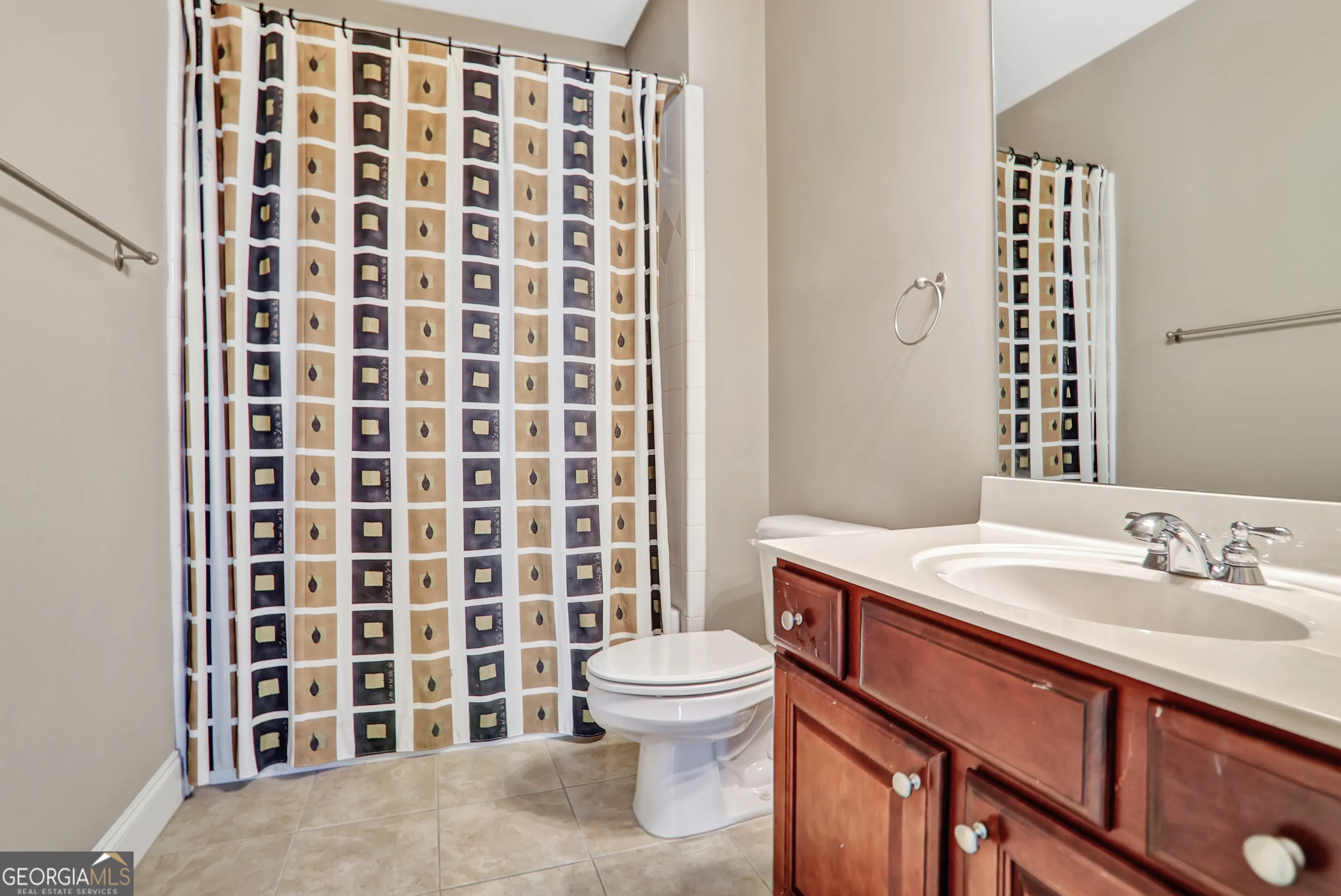 2444 Oak Grove Heights