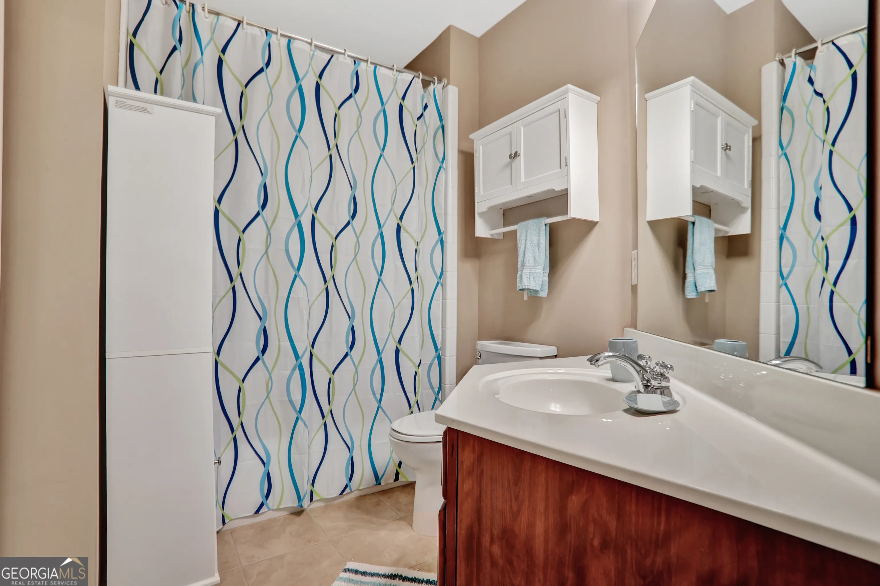 2444 Oak Grove Heights