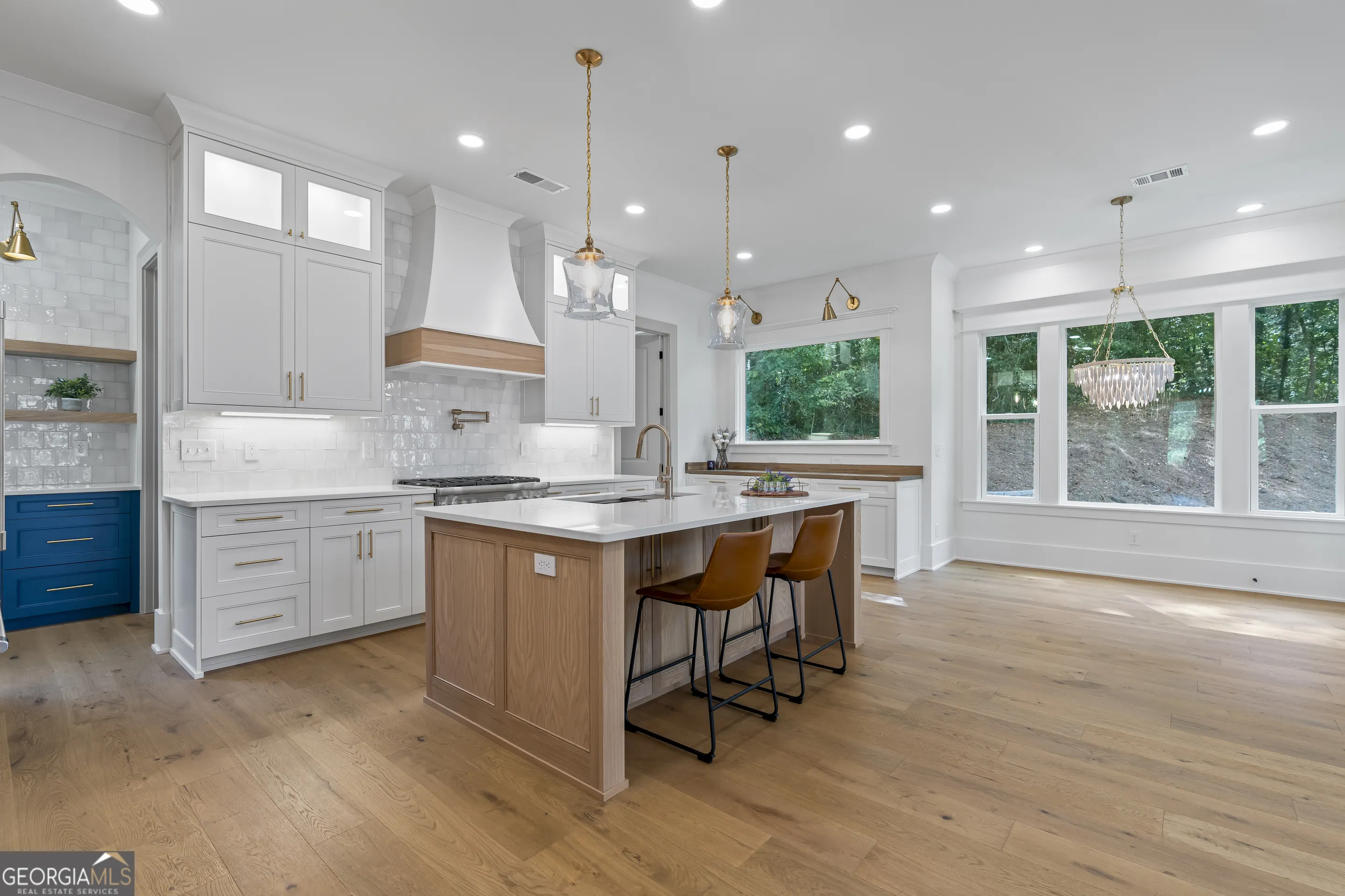 219 Poplar Street NW