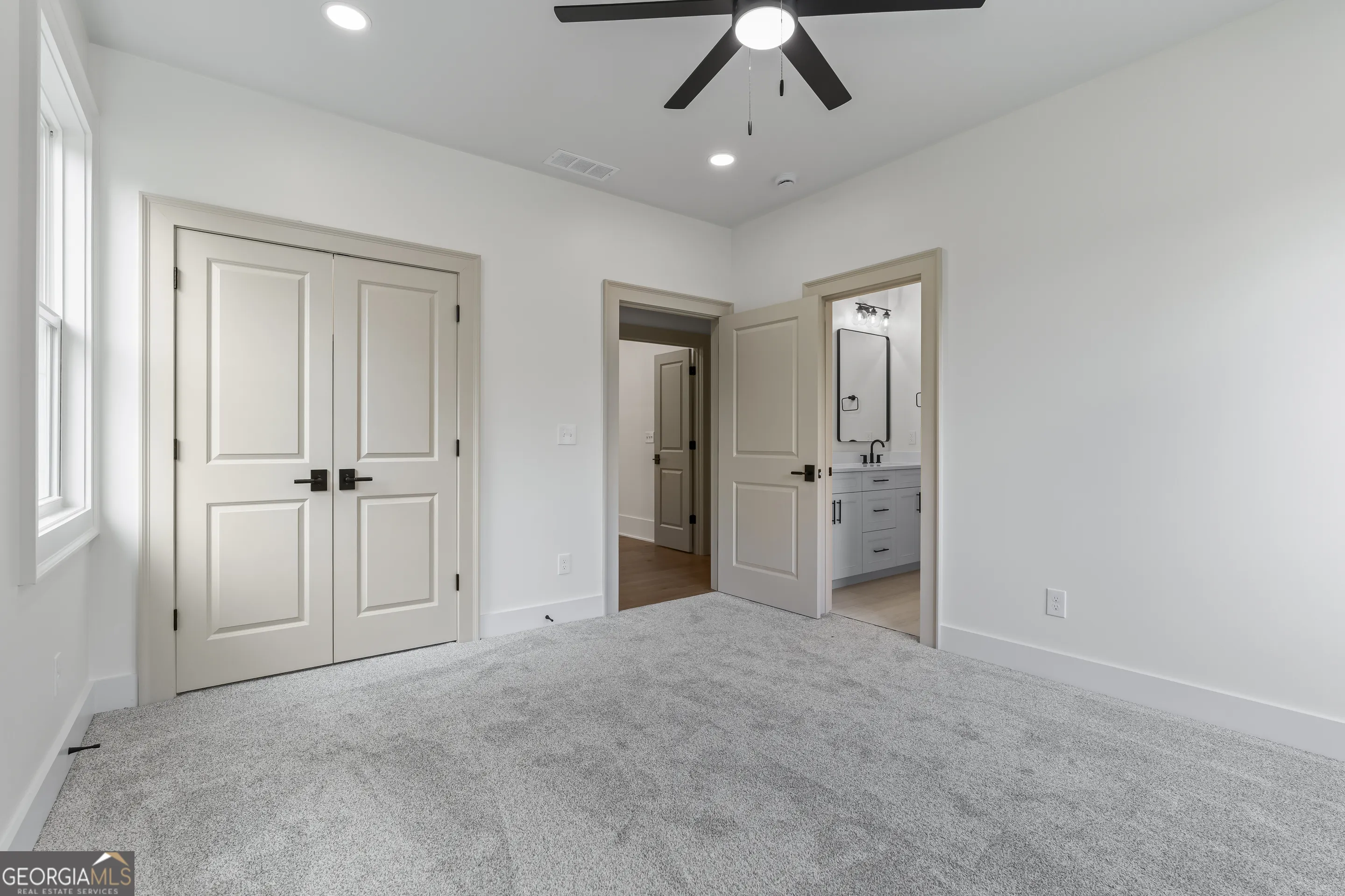 219 Poplar Street NW