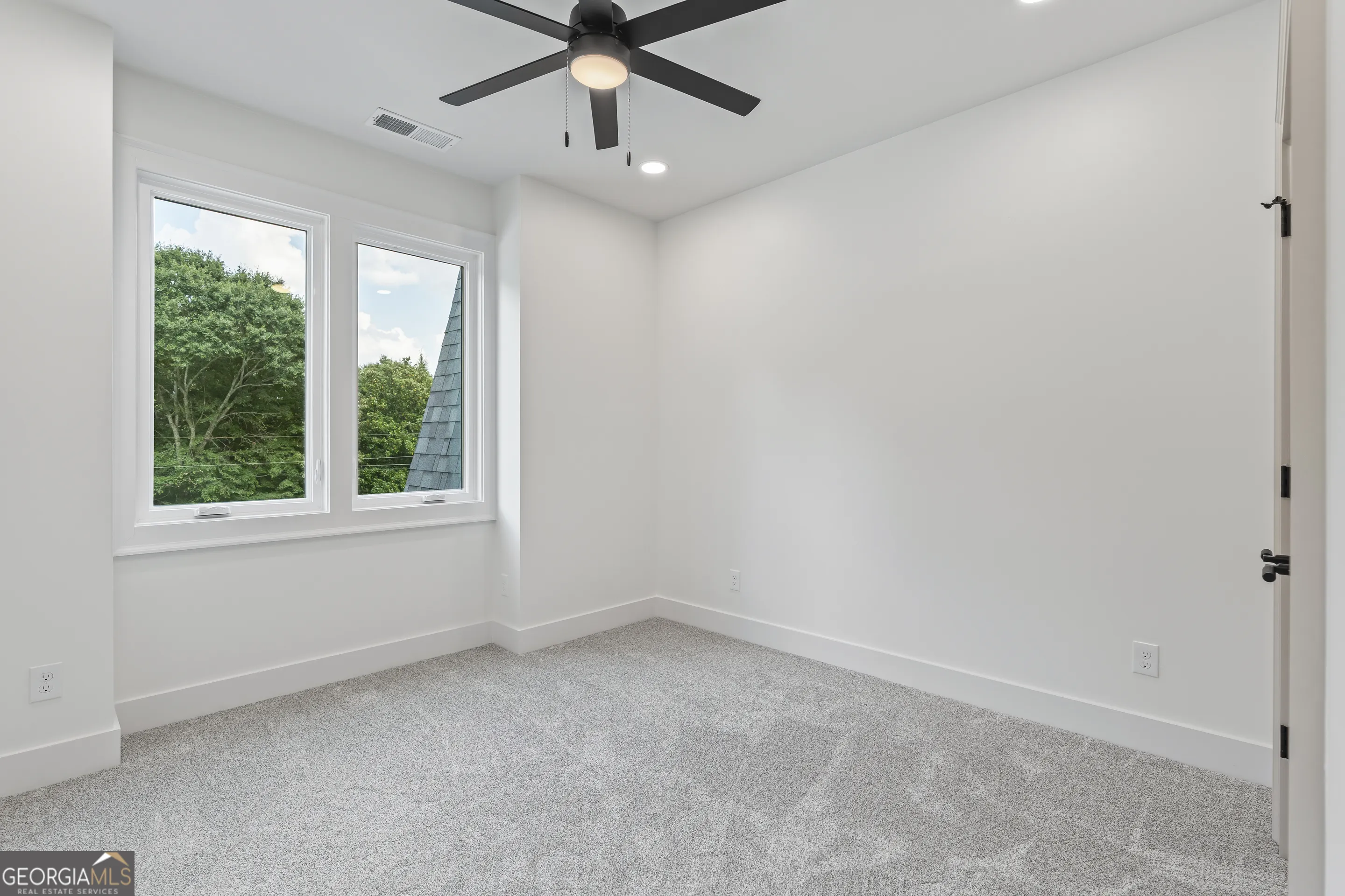 219 Poplar Street NW