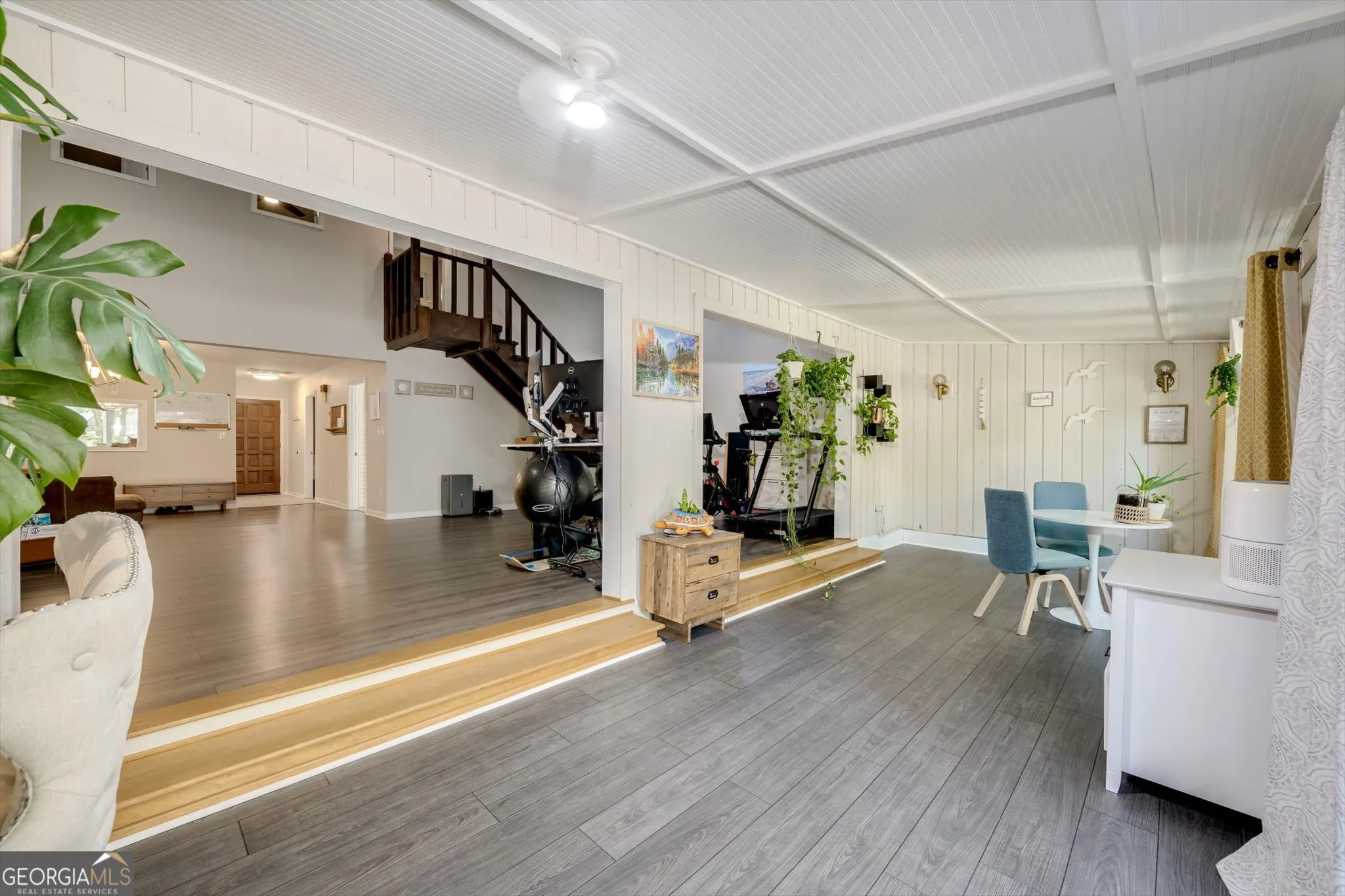 653 Center Court Drive