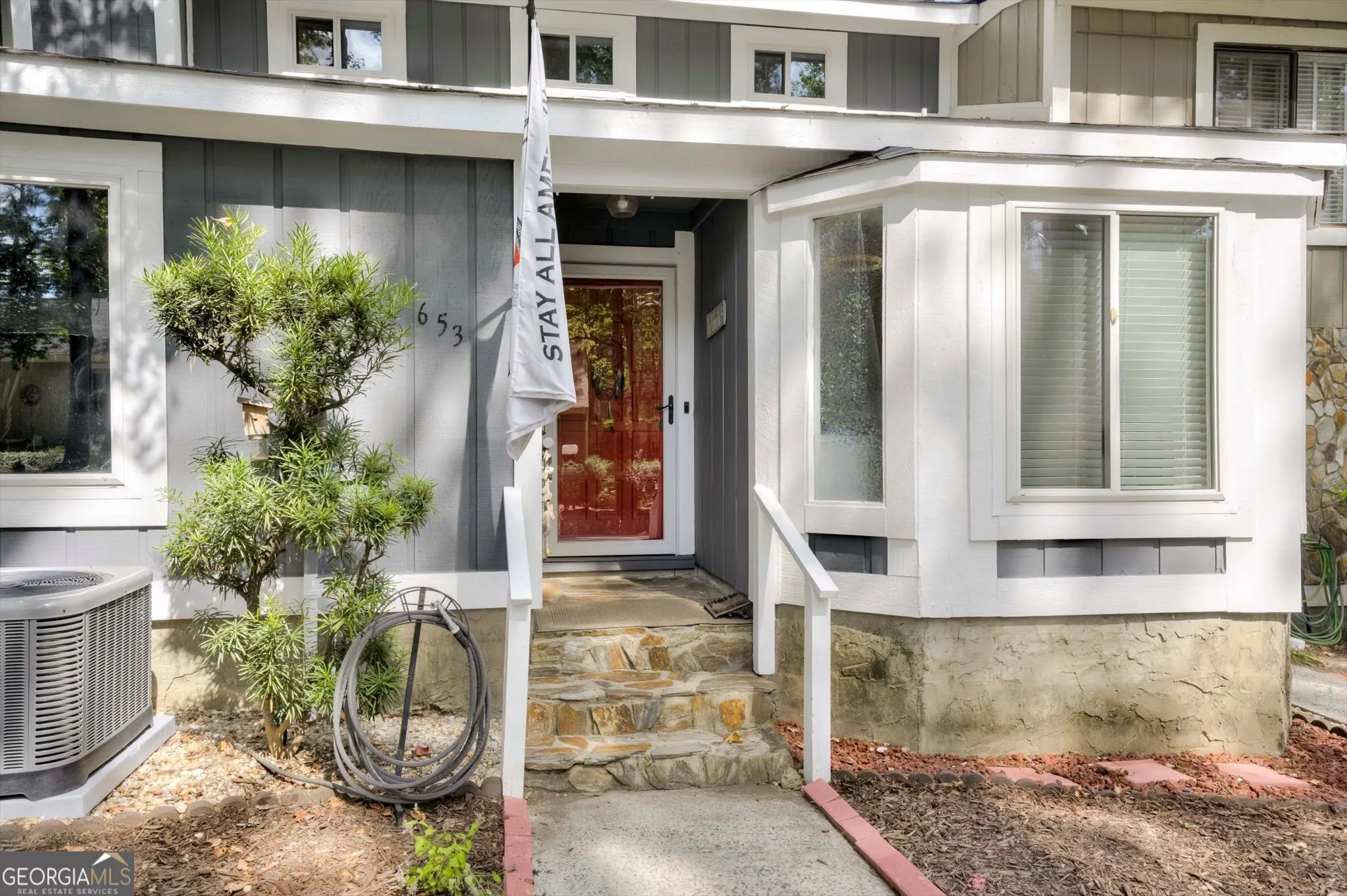 653 Center Court Drive