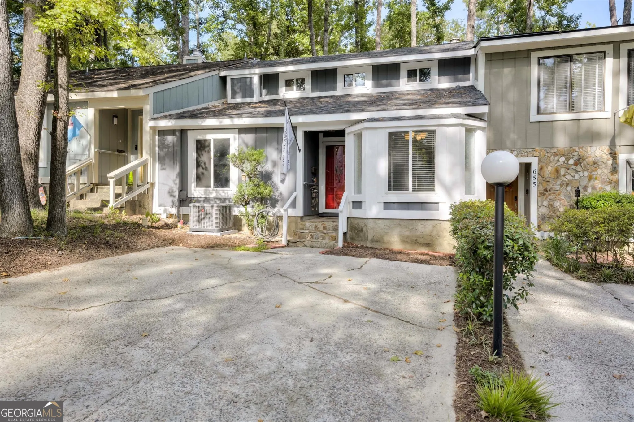 653 Center Court Drive