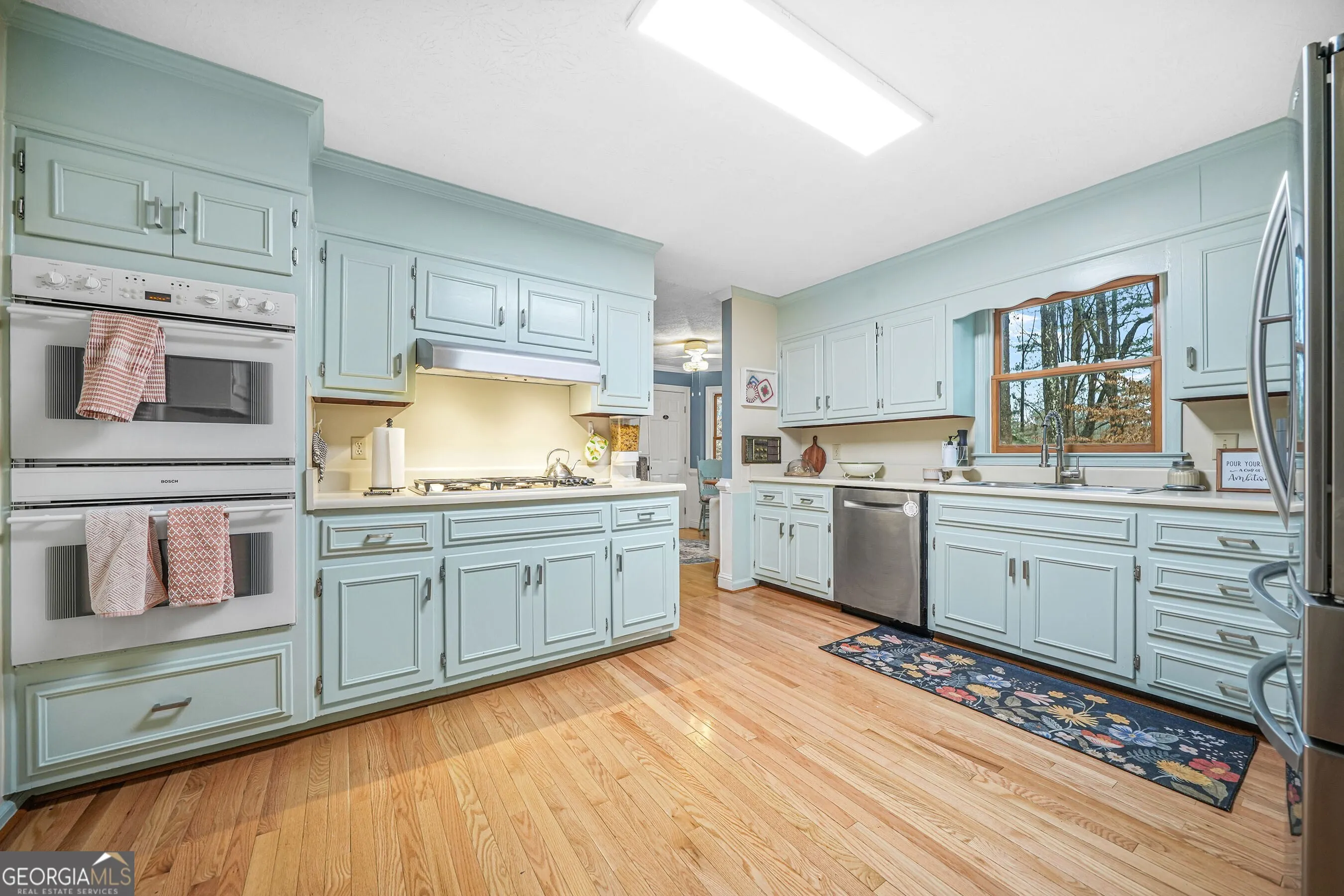 2086 Mountain Creek Court