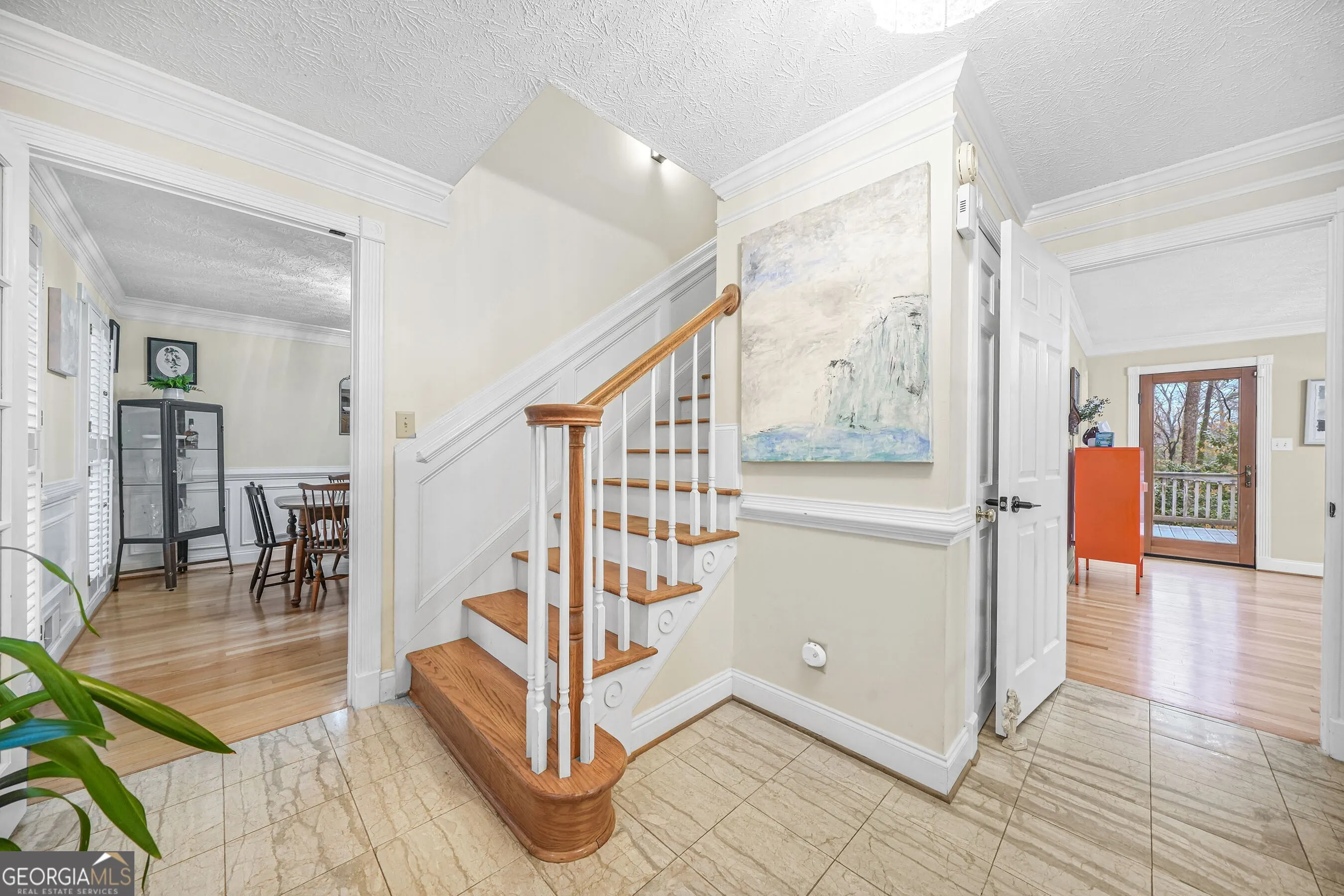 2086 Mountain Creek Court