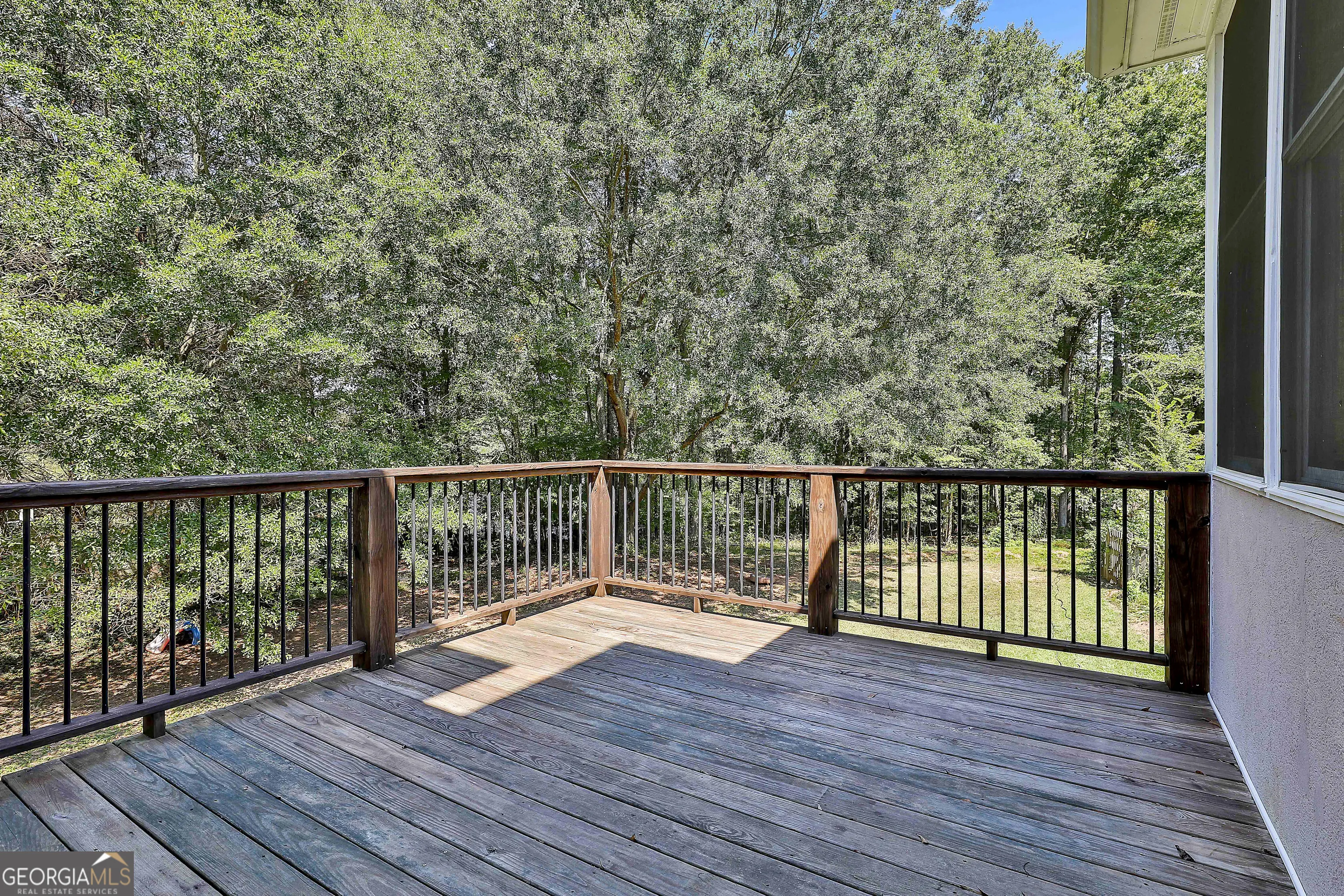 185 Lees Overlook