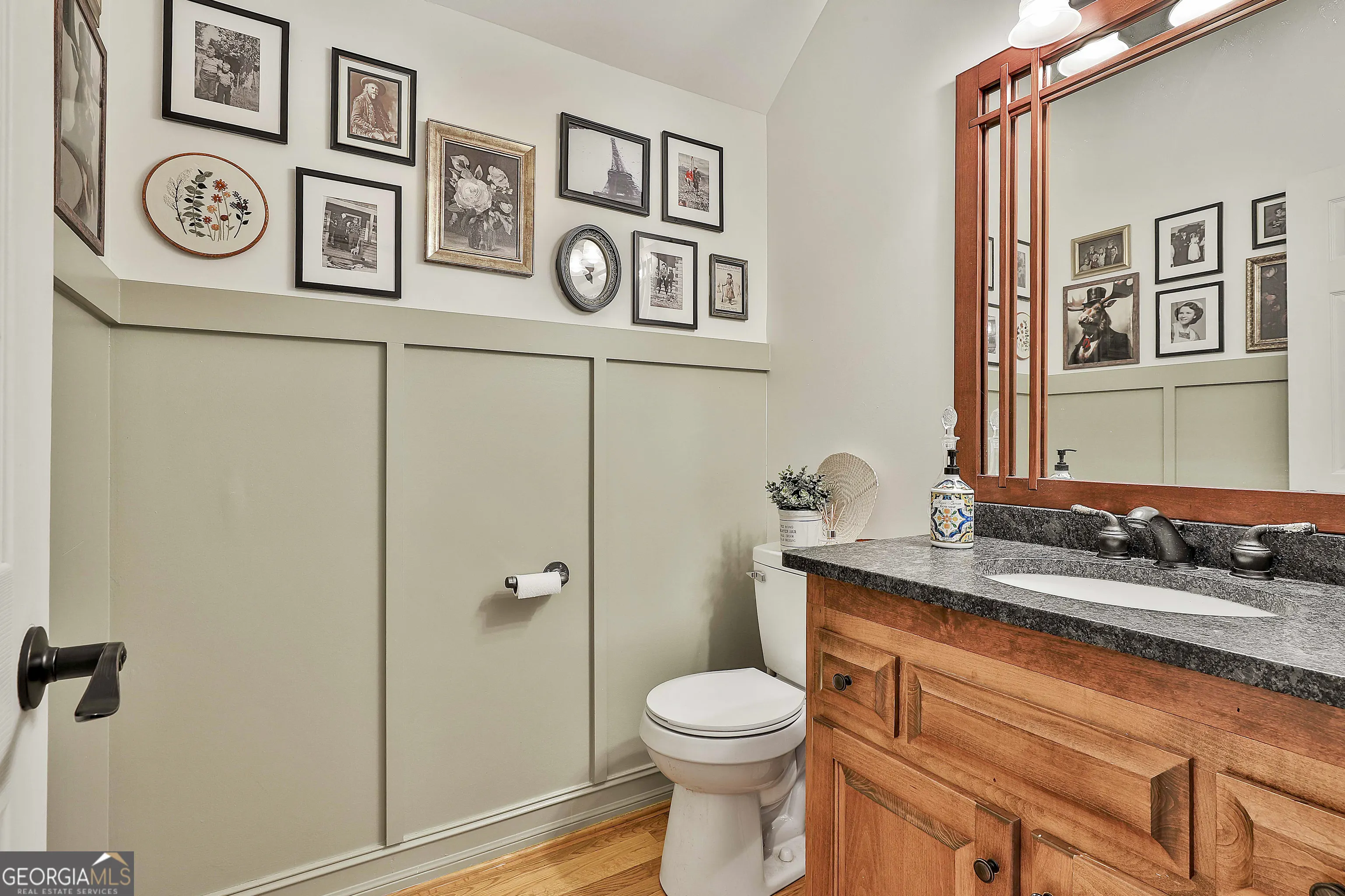 185 Lees Overlook