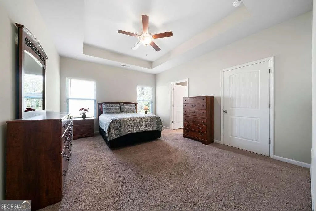 38 Woody Way
