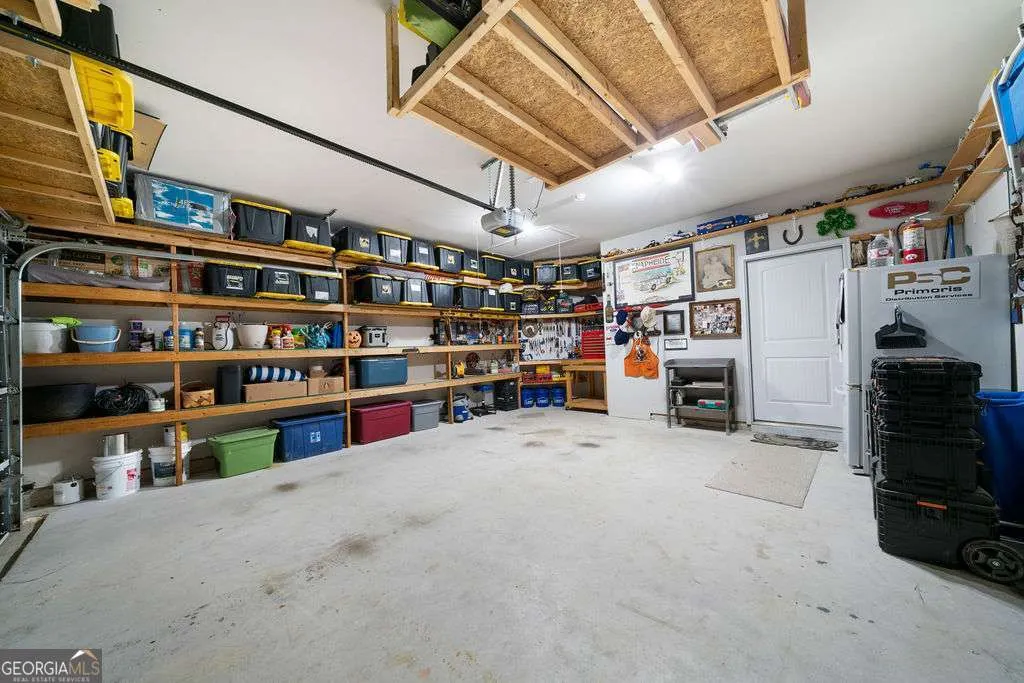 38 Woody Way
