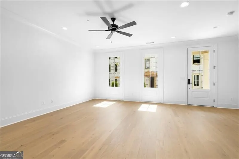655 Mayfair Court, #0