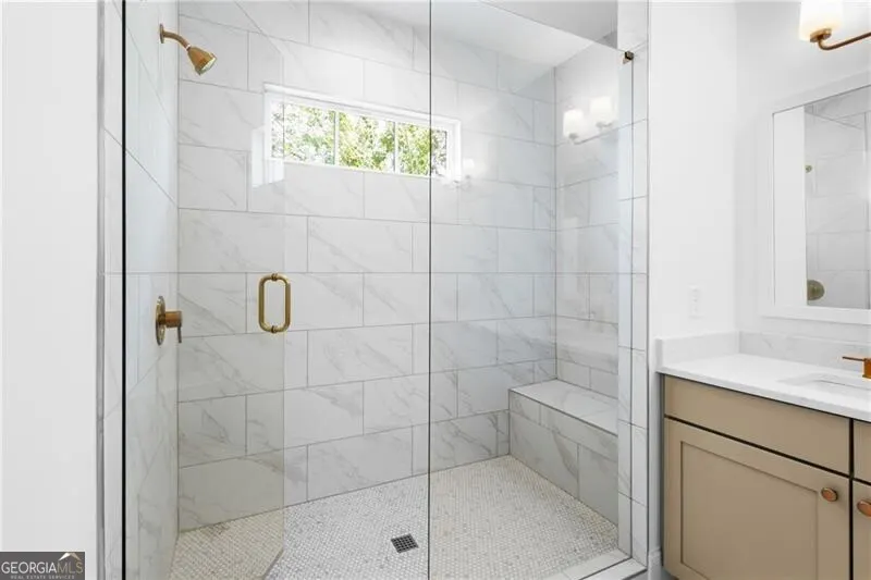 655 Mayfair Court, #0