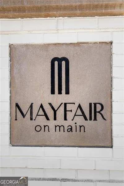 655 Mayfair Court, #0