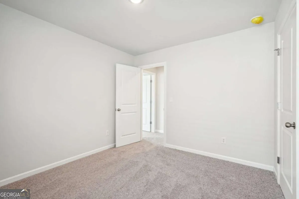 3011 Viewpark Circle