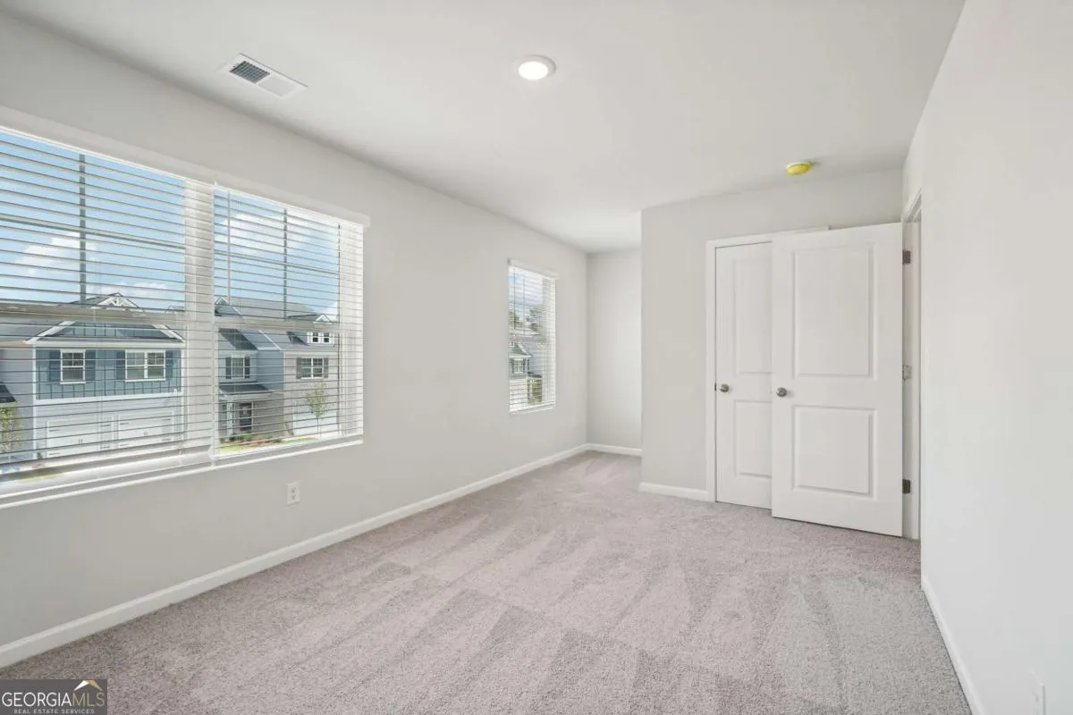 3011 Viewpark Circle